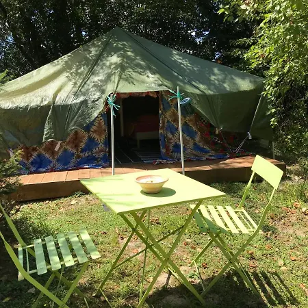 Au Milieu De Nulle Part Au Du Der Penzion Outines