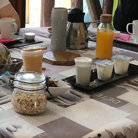 Domaine Du Der - Au Milieu De Nulle Part, Chambres Dhotes Au Lac Du Der Vendégház