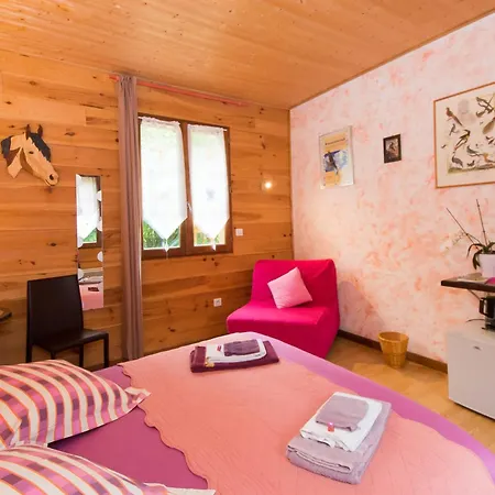 Au Milieu De Nulle Part Au Du Der Guest house Outines