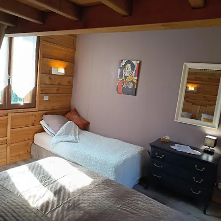 Domaine Du Der - Au Milieu De Nulle Part, Et Tables Dhotes Au Du Der Penzion