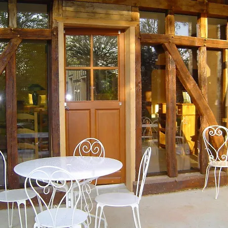 Domaine Du Der - Au Milieu De Nulle Part, Et Tables Dhotes Au Du Der Outines