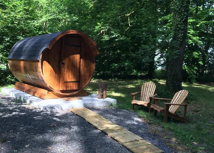 Guest house Domaine Du Der - Au Milieu De Nulle Part, Et Tables Dhotes Au Du Der